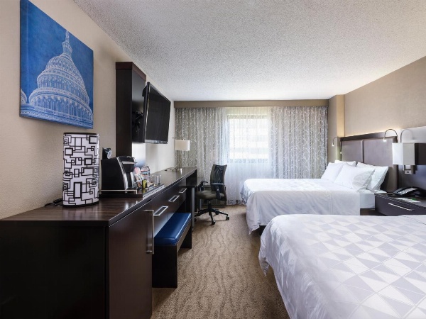 Holiday Inn Washington-Capitol image 2